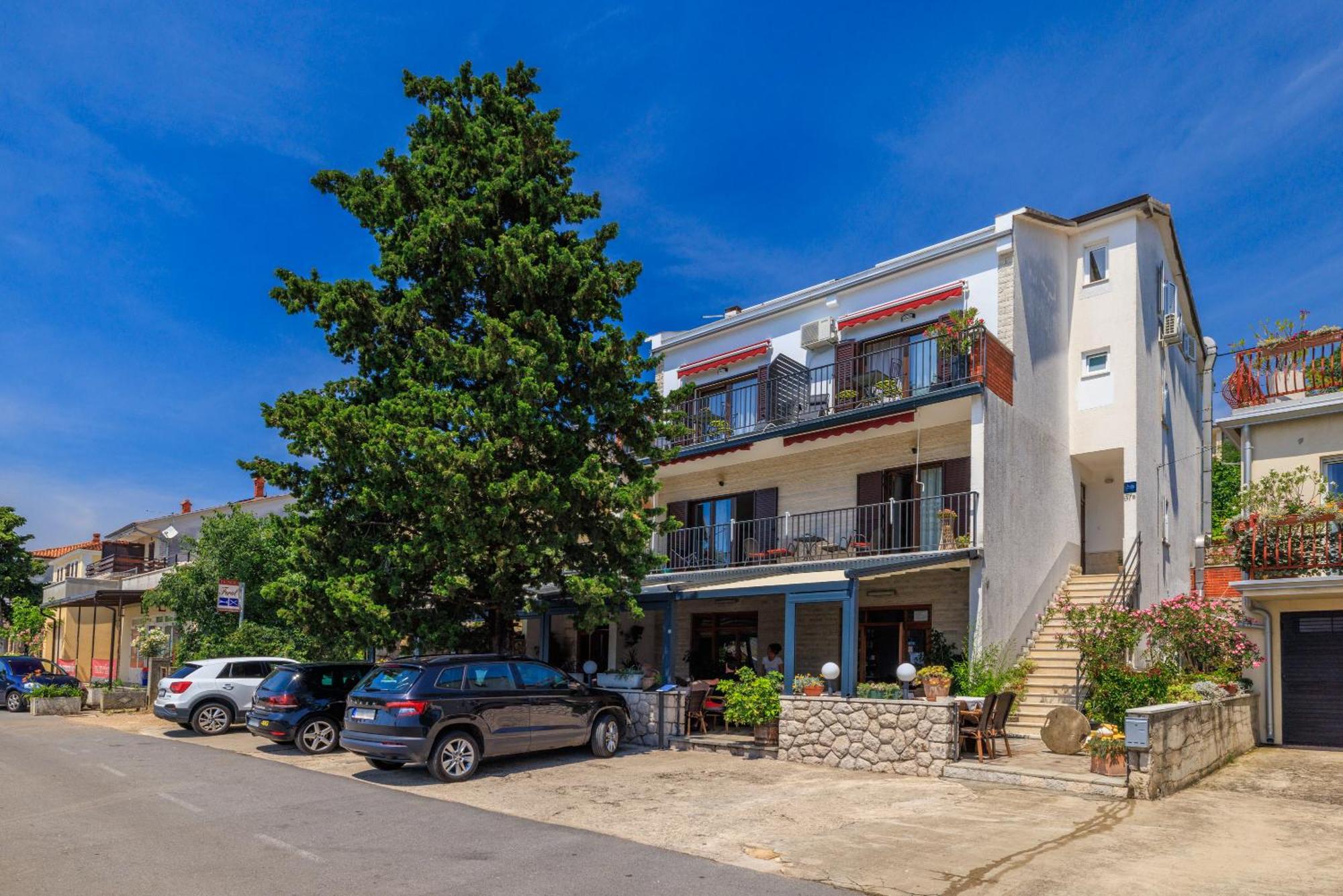 Apartmani Viktorija Ядраново Экстерьер фото