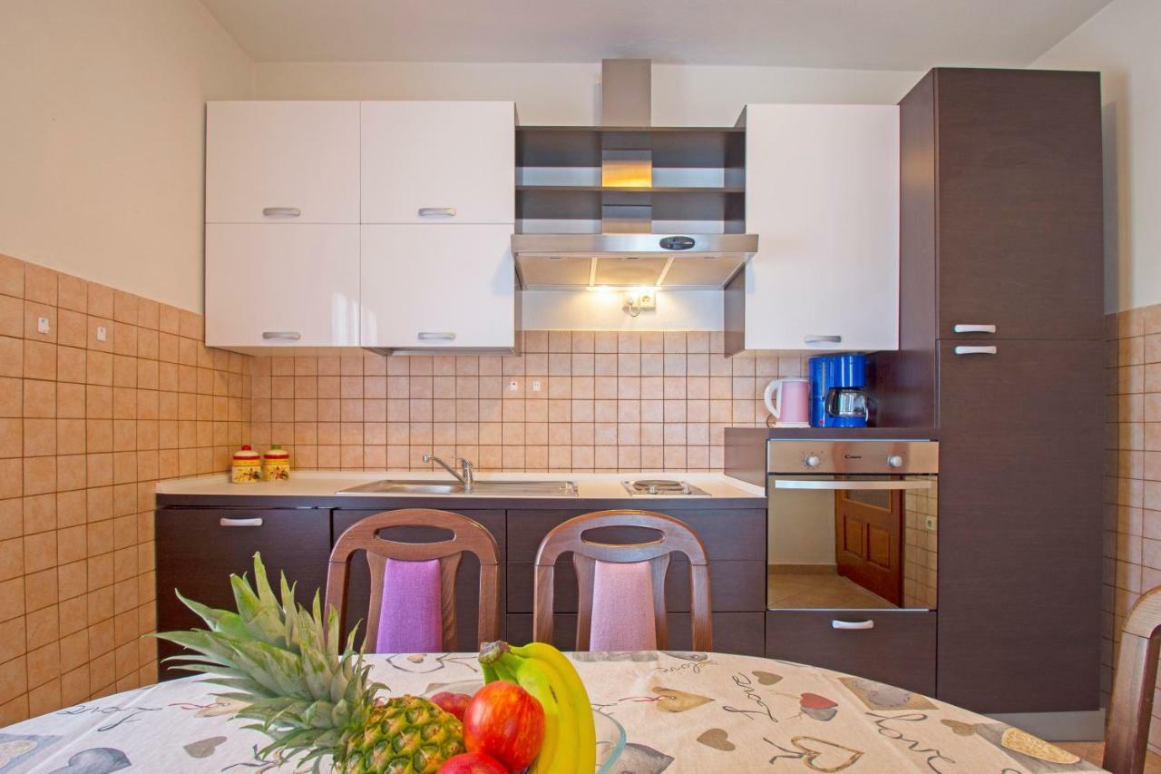 Apartmani Viktorija Ядраново Экстерьер фото